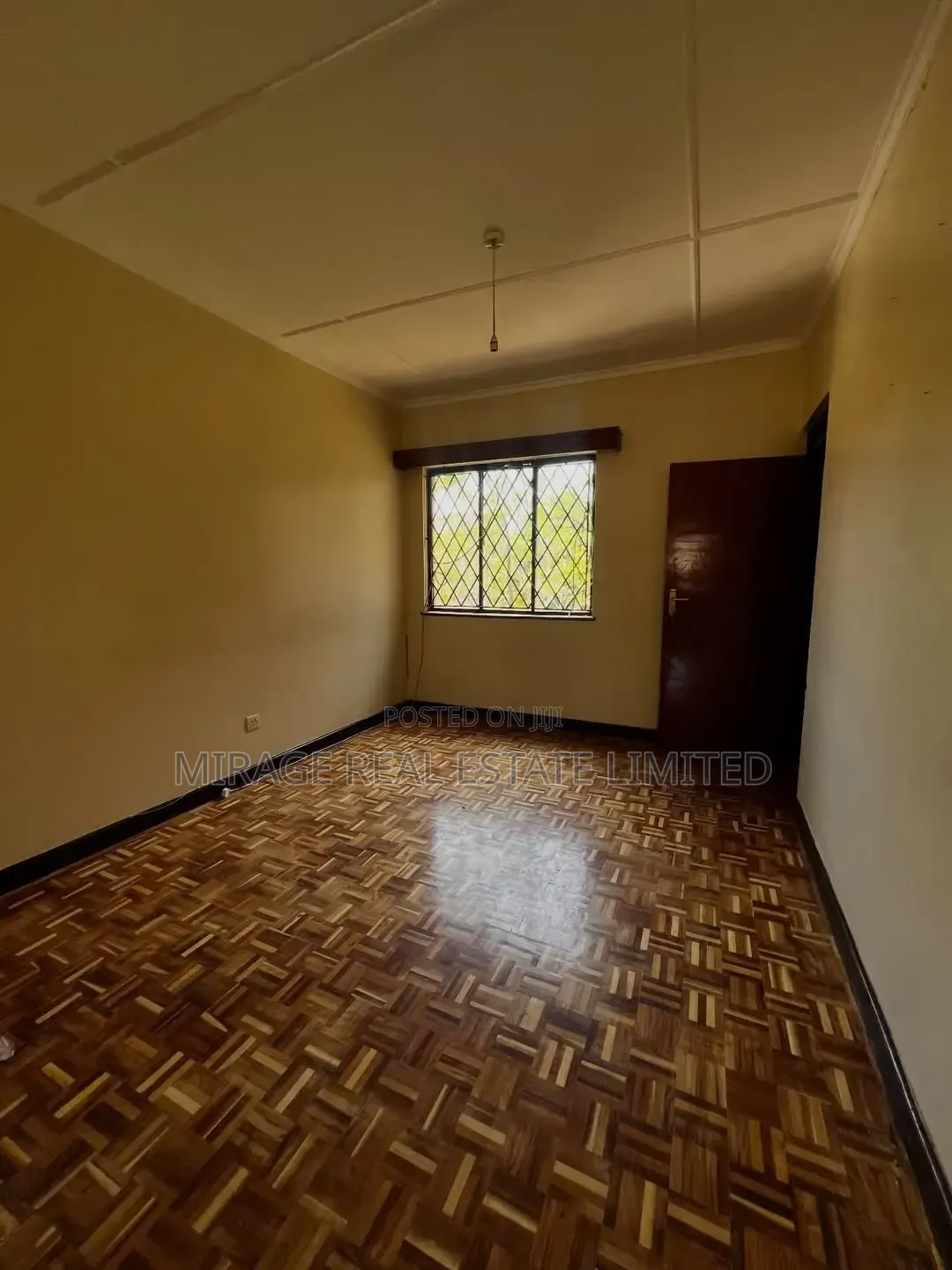 3bdrm Apartment in Valley Arcade for rent