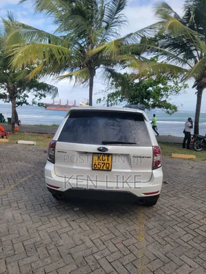 Subaru Forester 2012 White