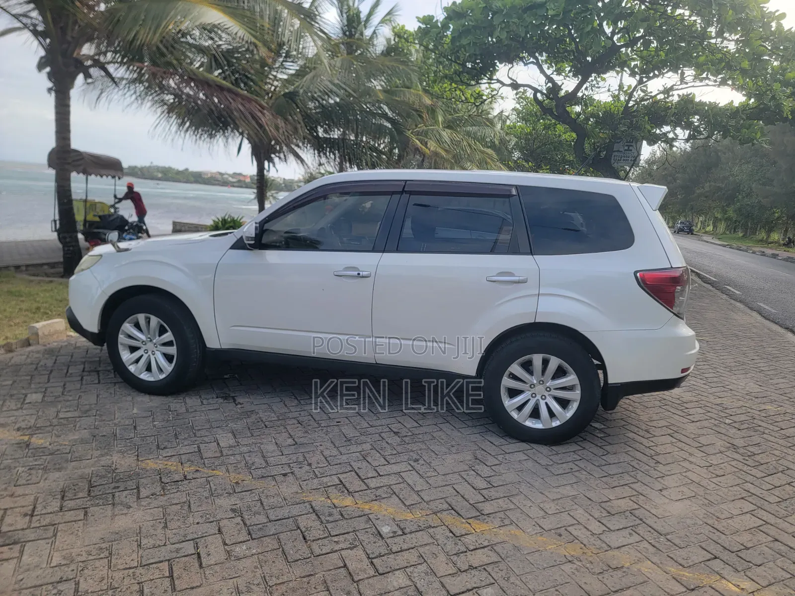 Subaru Forester 2012 White