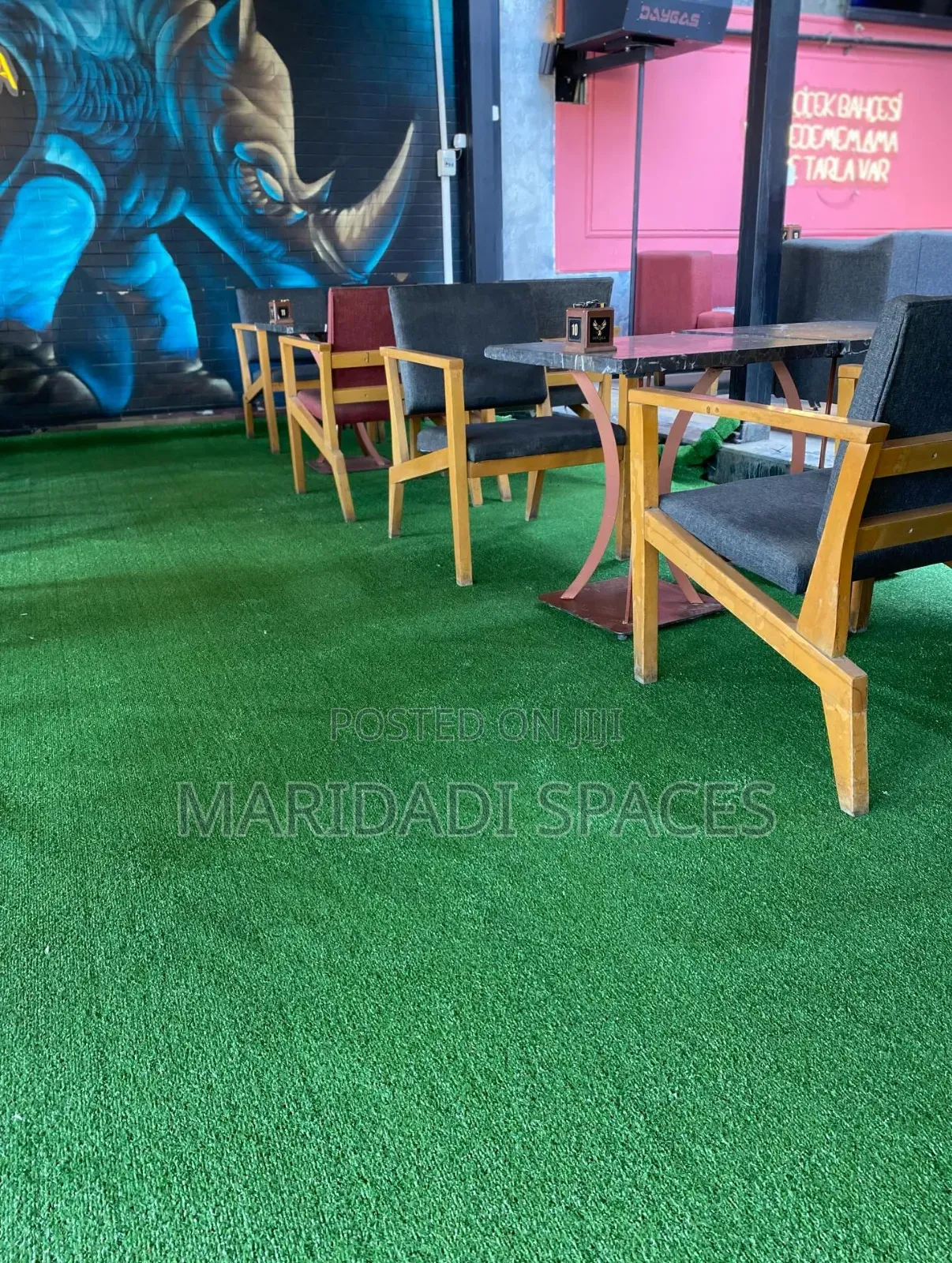 Hotel & Restaurant Artificial Grass-Luxury Green Decor