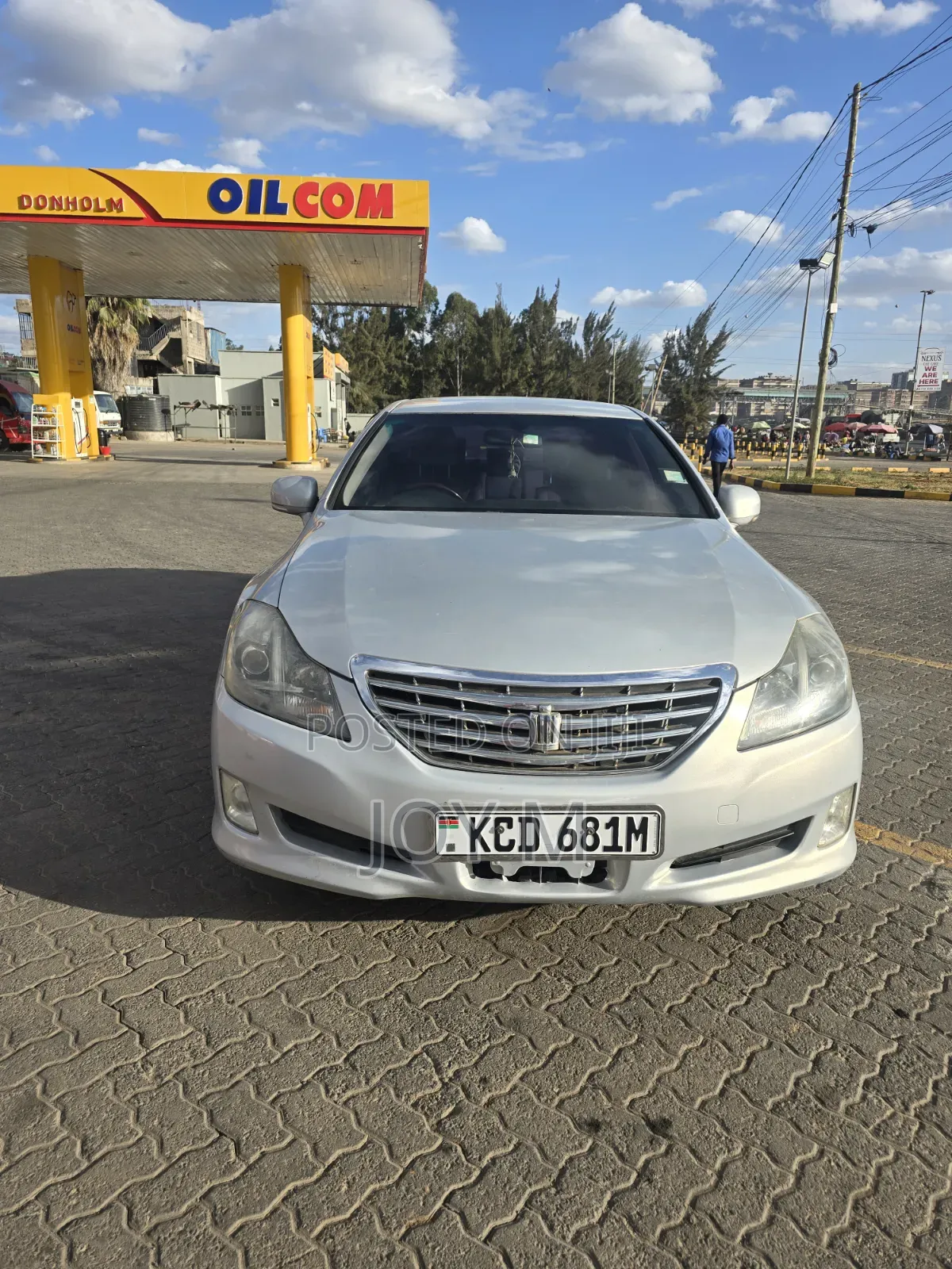 Toyota Crown 2012 Silver