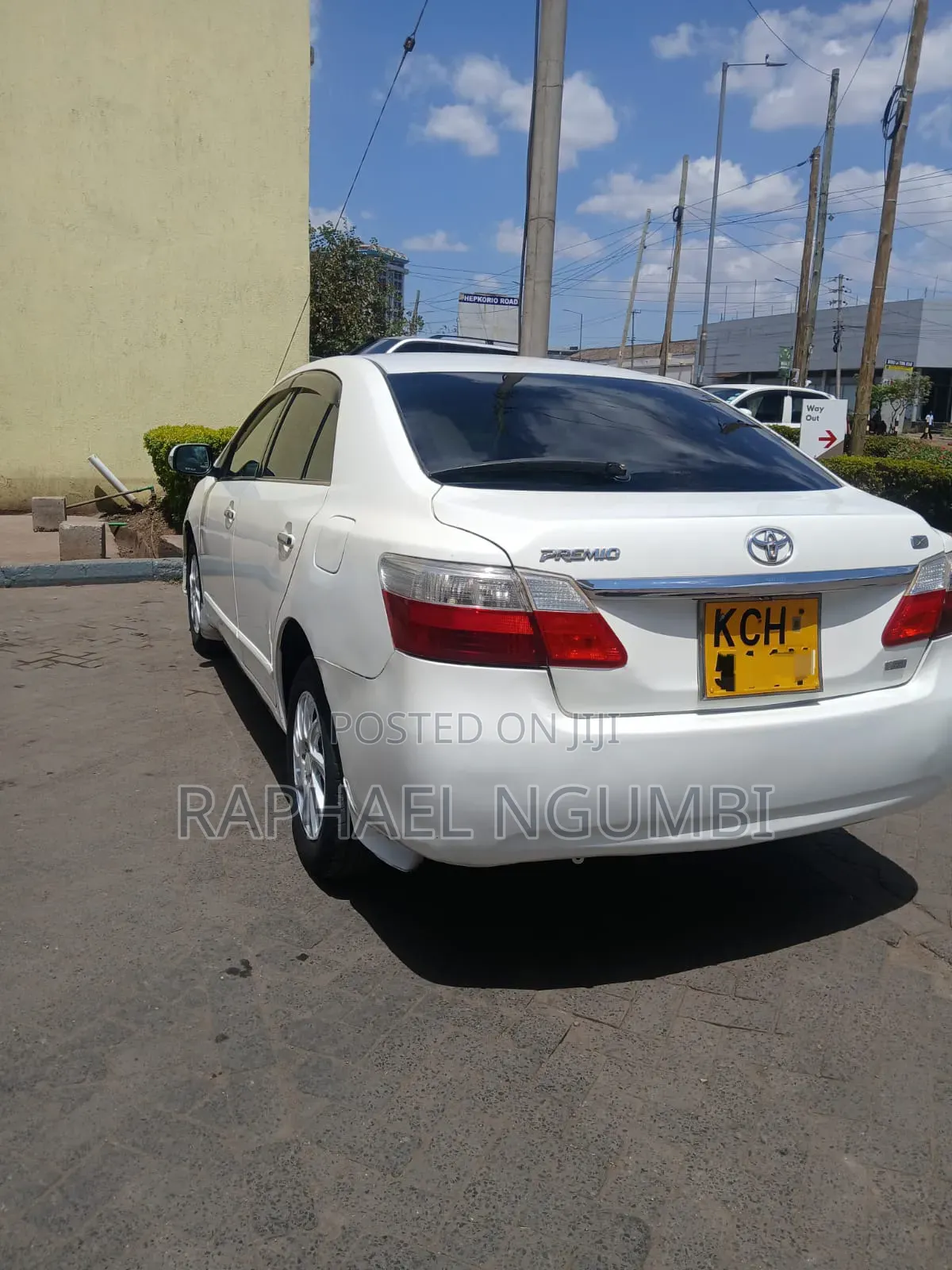 Toyota Premio 2009 White