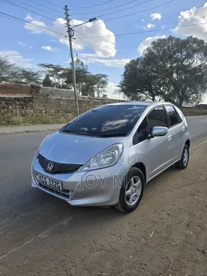 Honda Fit 2013 Silver