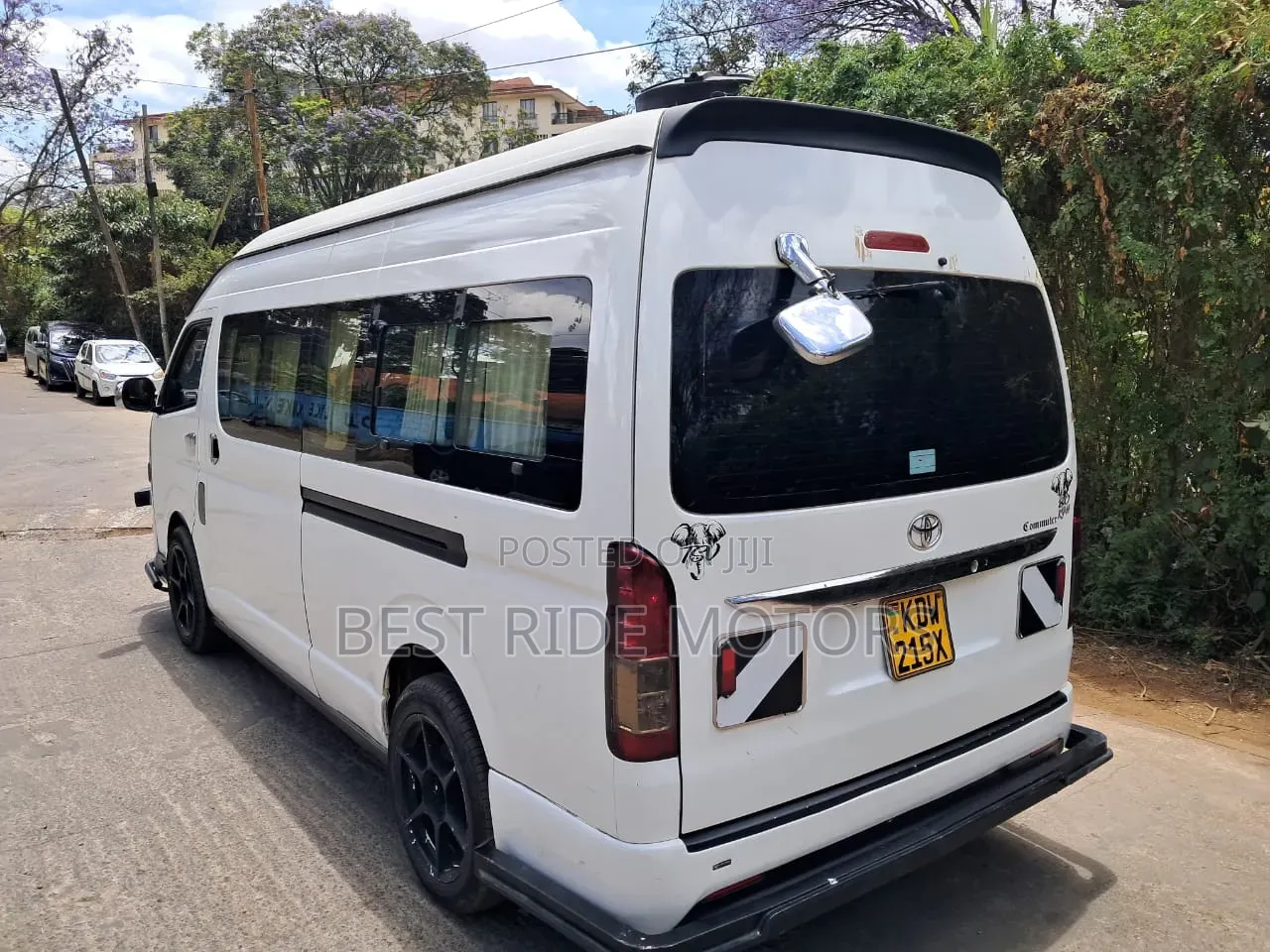 Toyota HiAce 2017 White