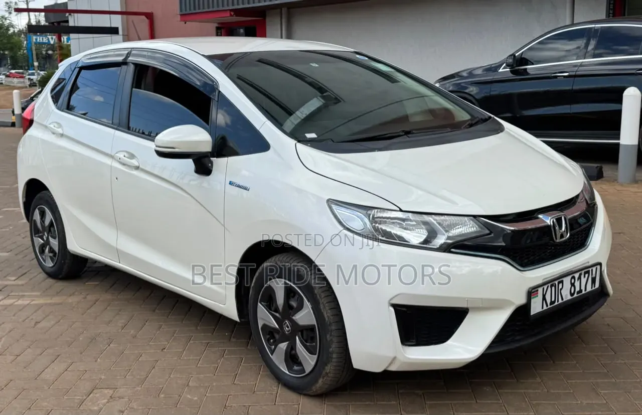Honda Fit 2017 White