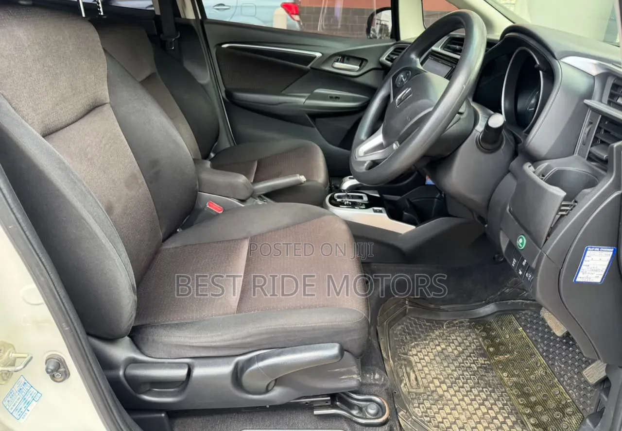Honda Fit 2017 White