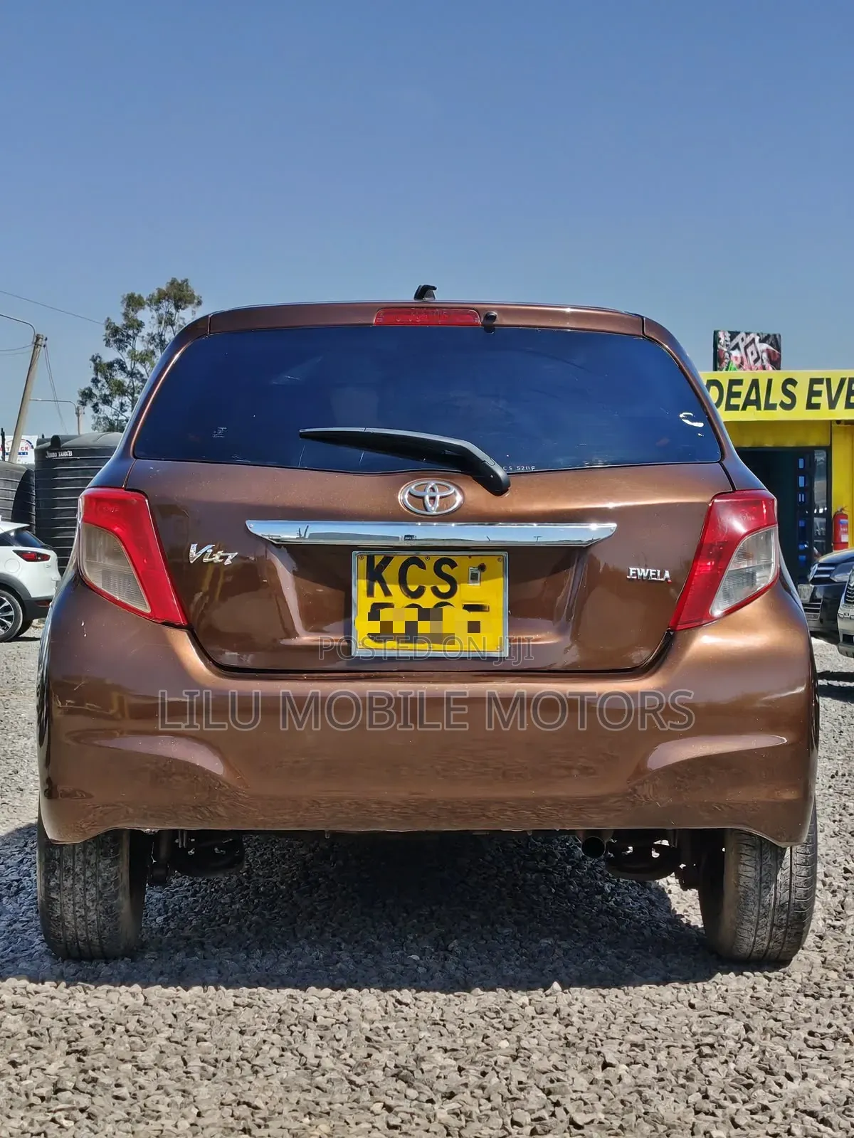 Toyota Vitz 2012 Brown