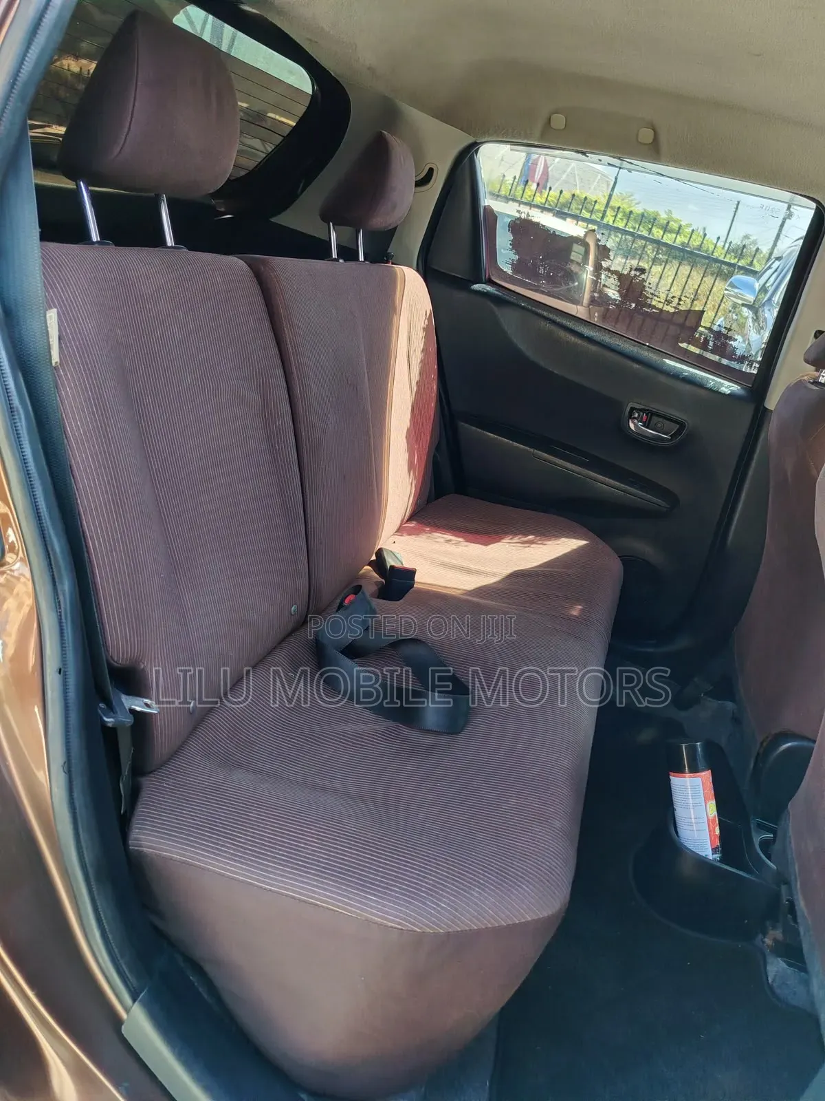 Toyota Vitz 2012 Brown