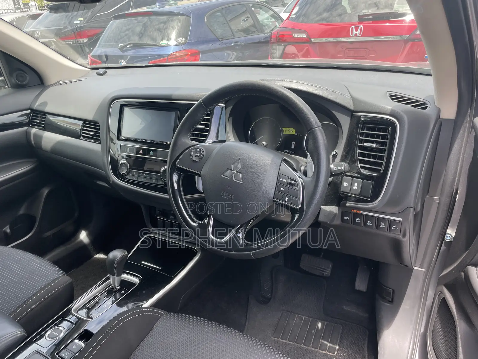 Mitsubishi Outlander ES AWC 2019 Gray