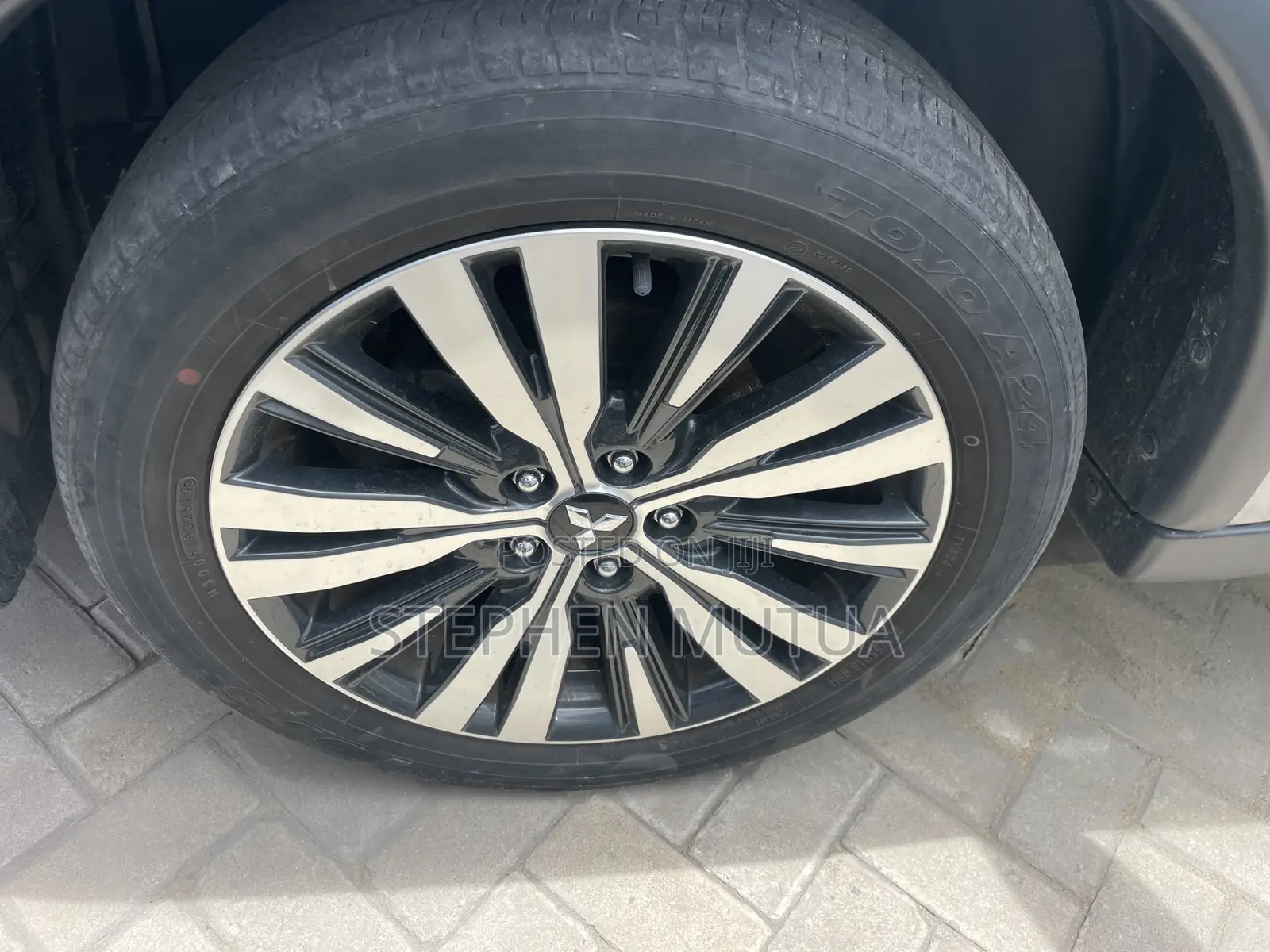 Mitsubishi Outlander ES AWC 2019 Gray