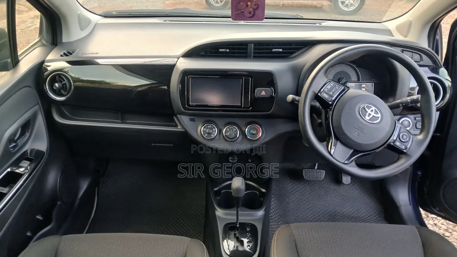 Toyota Vitz 2019 Blue