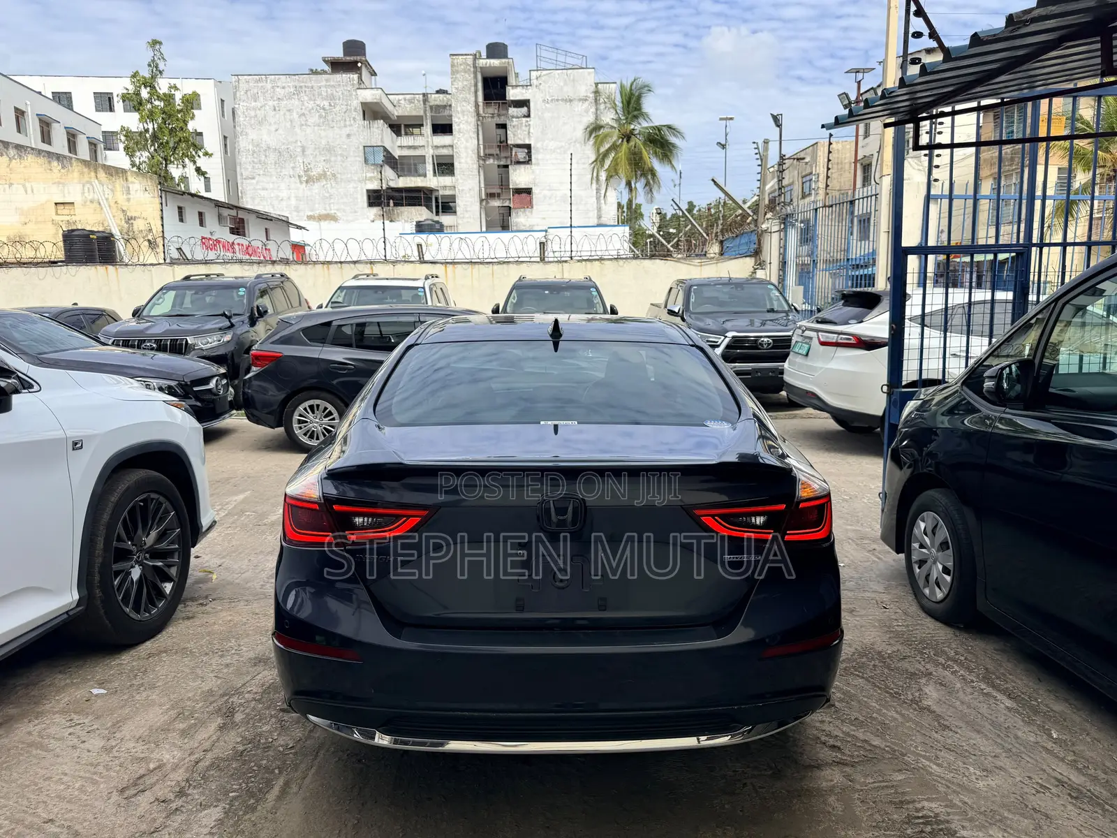 Honda Insight Touring 2019 Blue