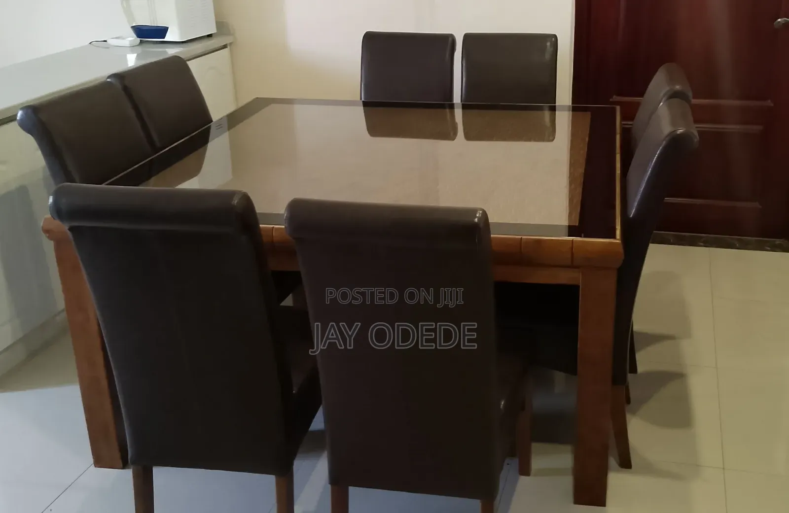 8 Seater Glass Mahogany Dining Table