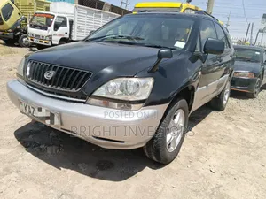 Toyota Harrier 2000 Black