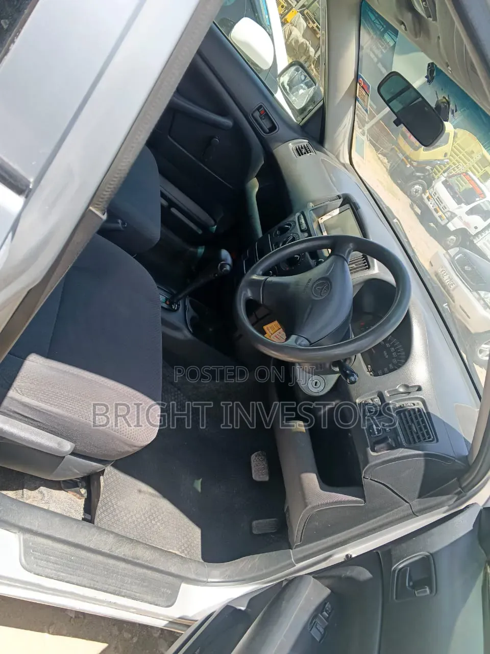 Toyota Probox 2013 Silver