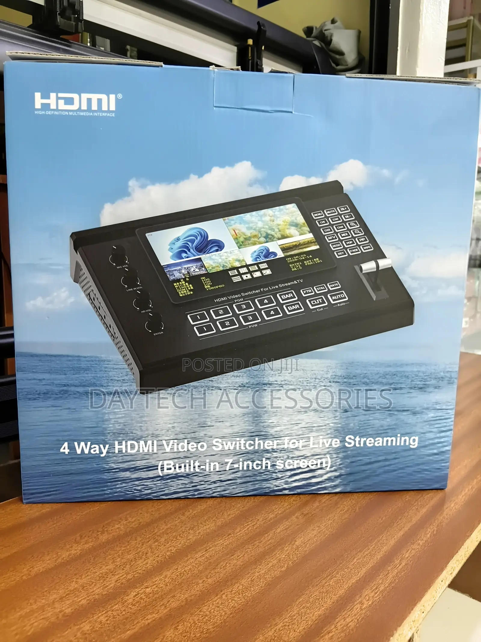 4Channel 5 Inch Screen HDMI Video Switcher - Black
