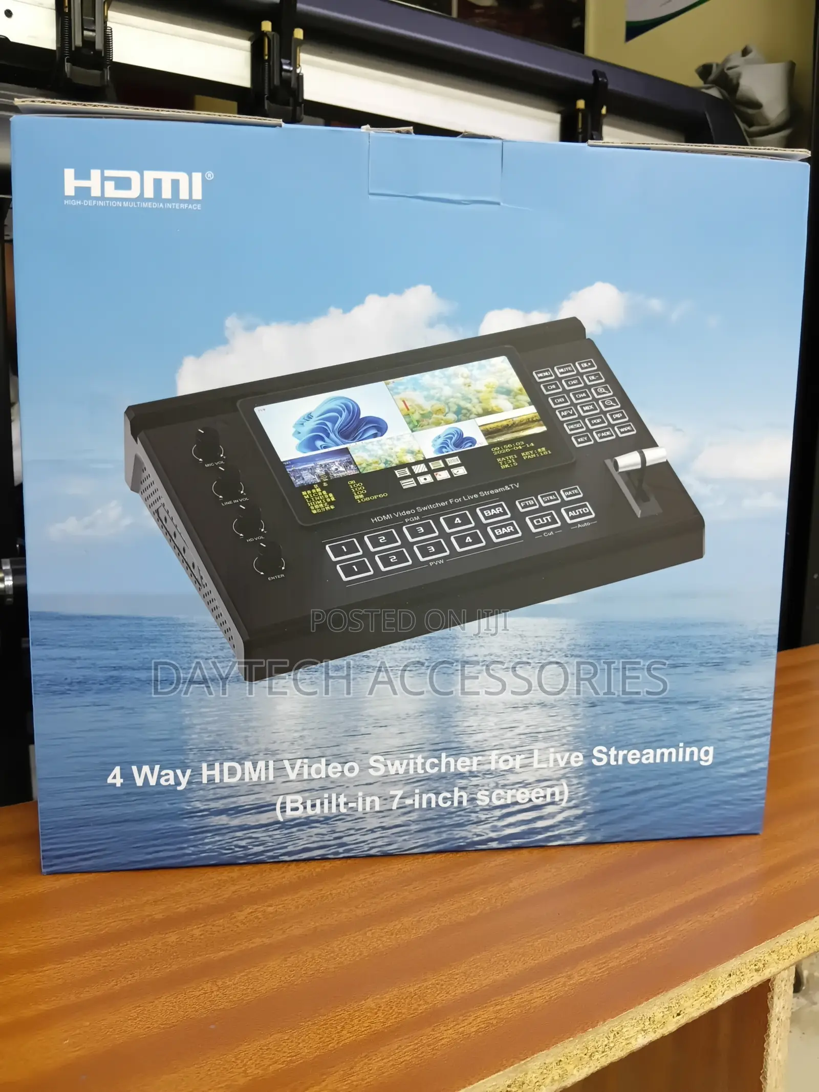4-Channel HDMI Live Streaming Video Switcher With 5-Inch Screen