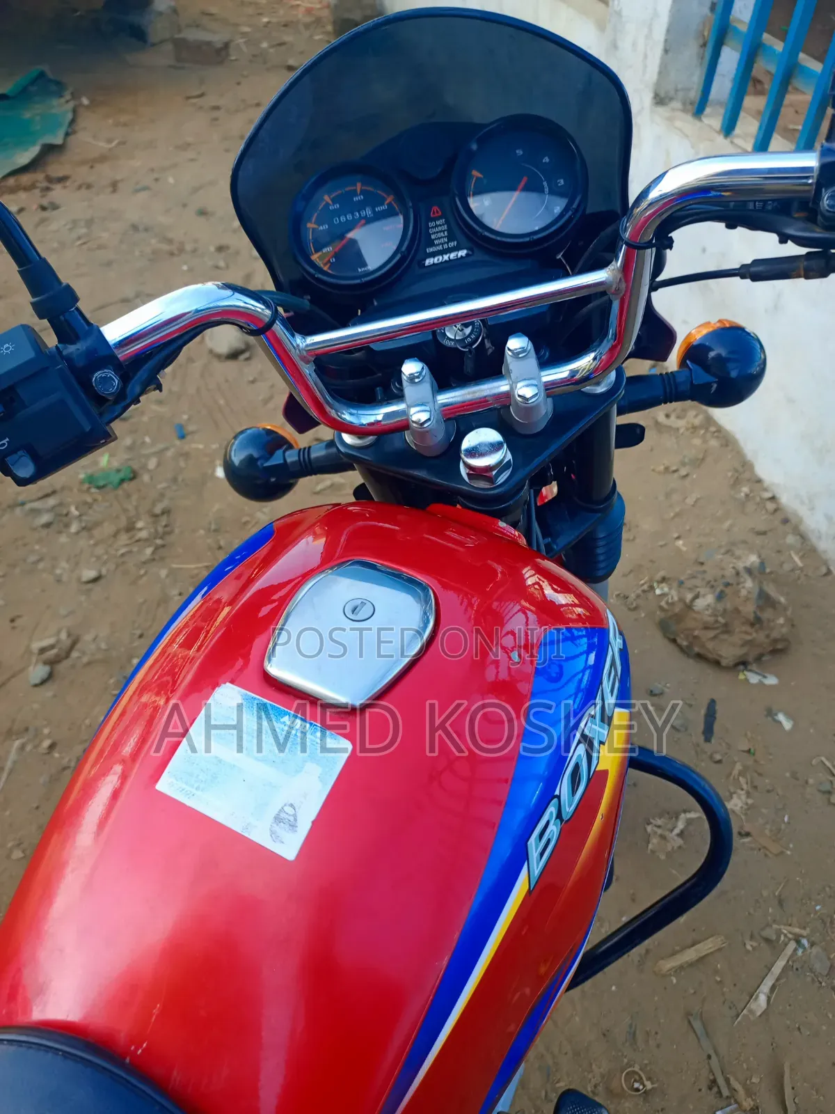 Bajaj Boxer 2025 Red