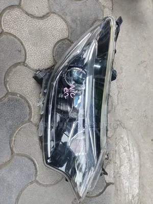 Nissan Note 2017 Model Headlight