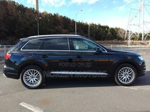 Audi Q7 2019 Matt Black
