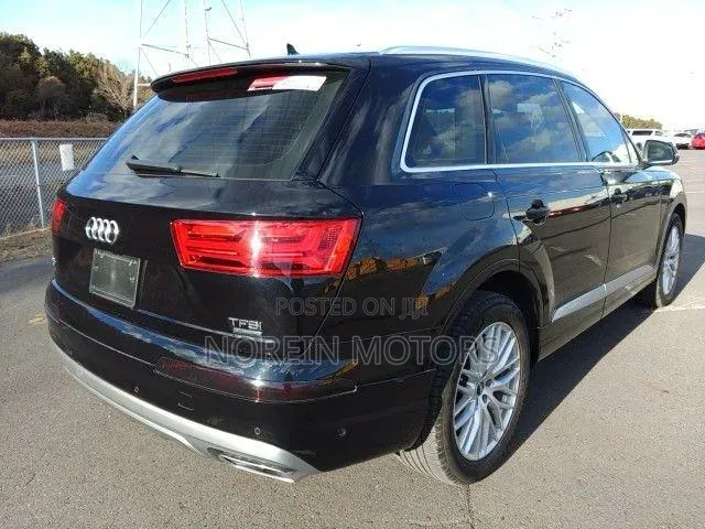 Audi Q7 2019 Matt Black