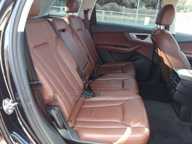 Audi Q7 2019 Matt Black