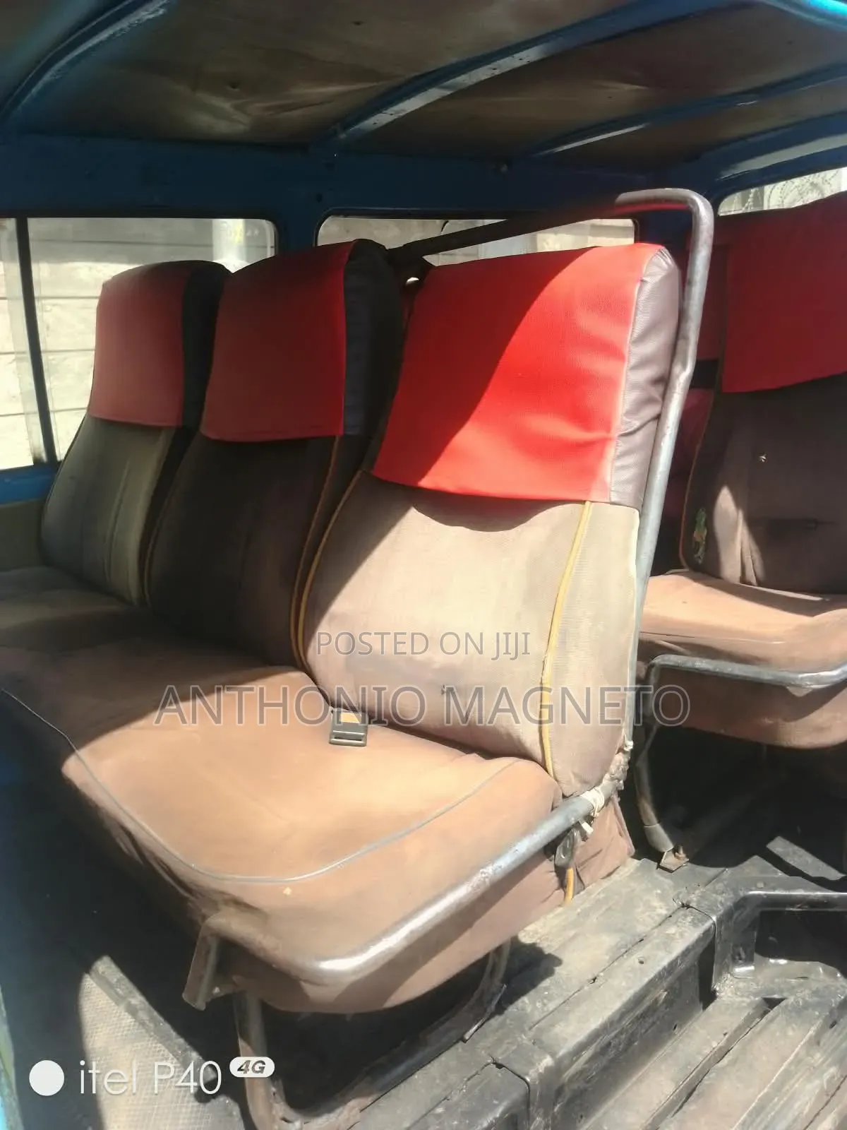 Toyota HiAce 1999 White