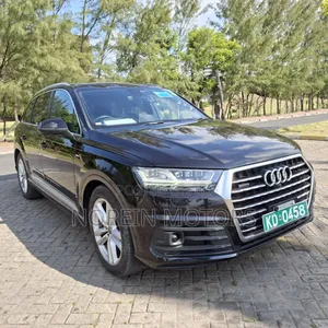 Audi Q7 2019 Blue