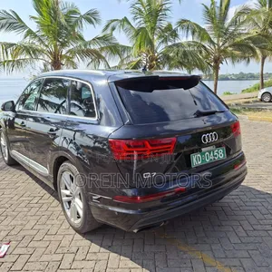 Audi Q7 2019 Blue