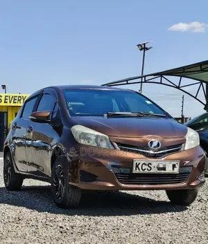 Toyota Vitz 2012 Brown