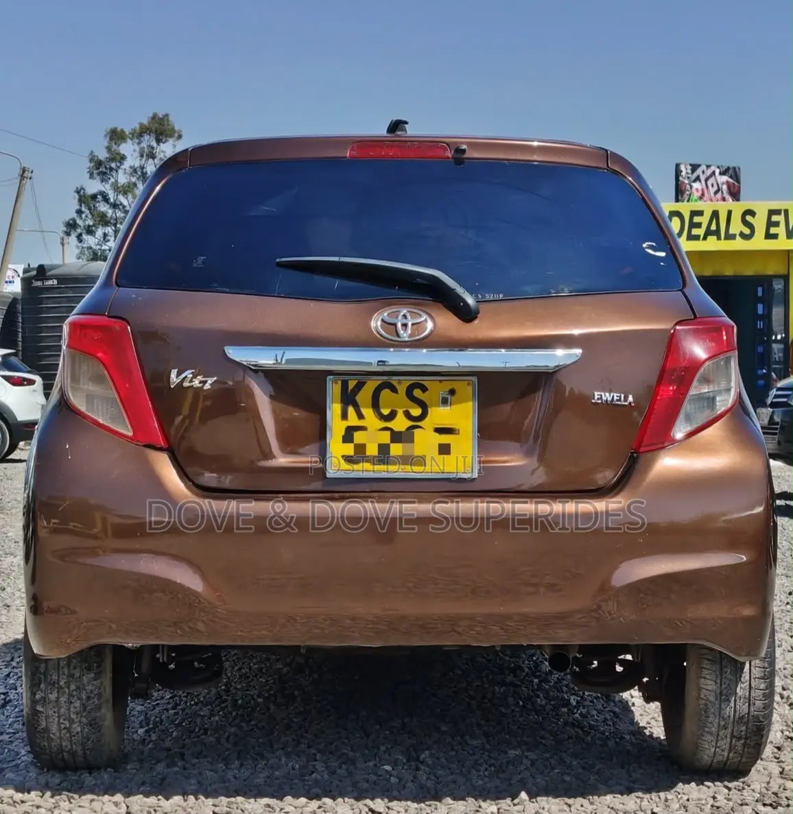 Toyota Vitz 2012 Brown