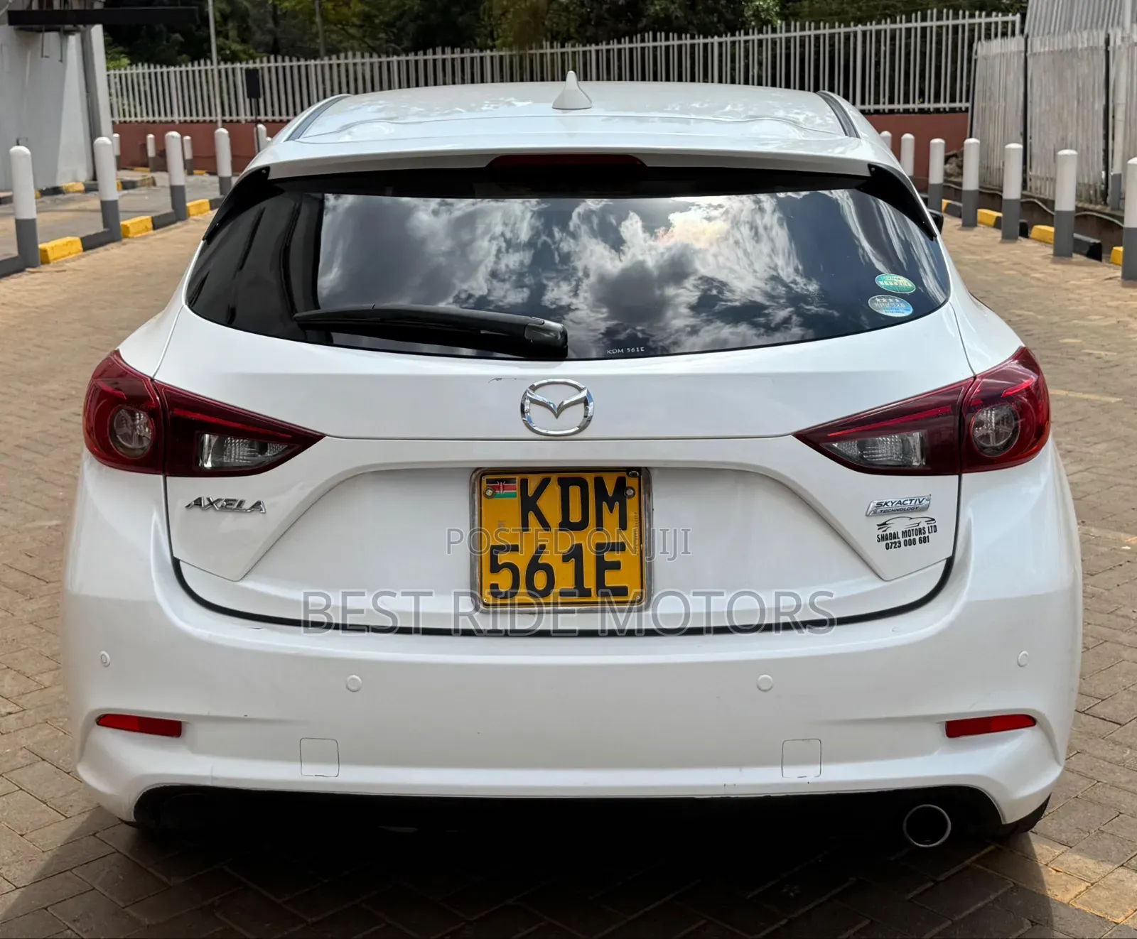 Mazda Axela 2017 White