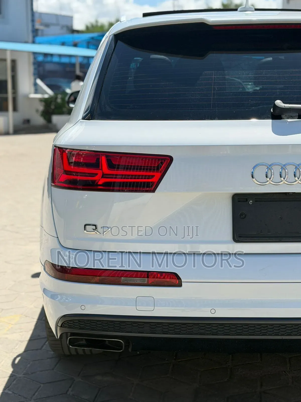 Audi Q7 2019 Off white