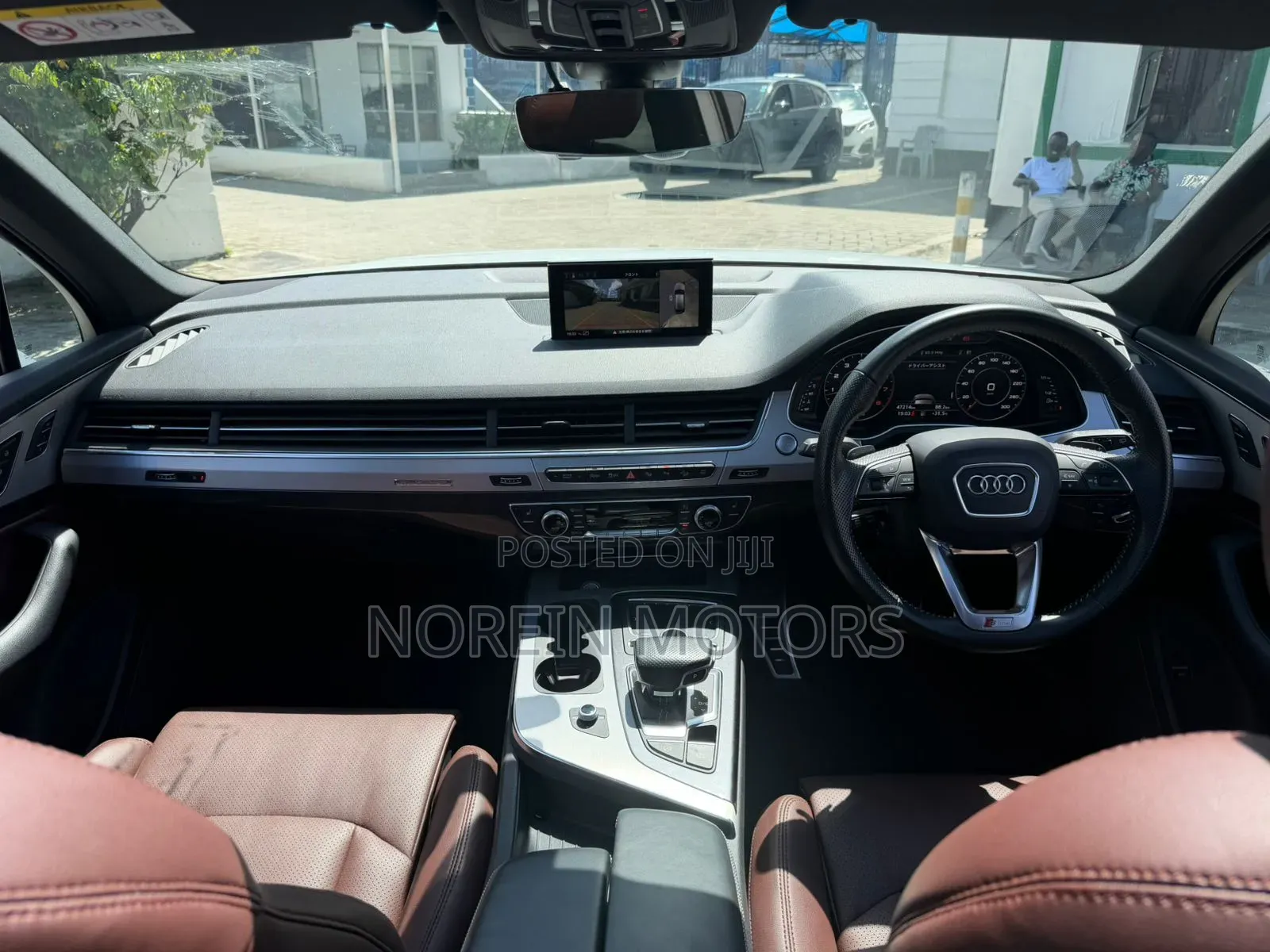 Audi Q7 2019 Off white