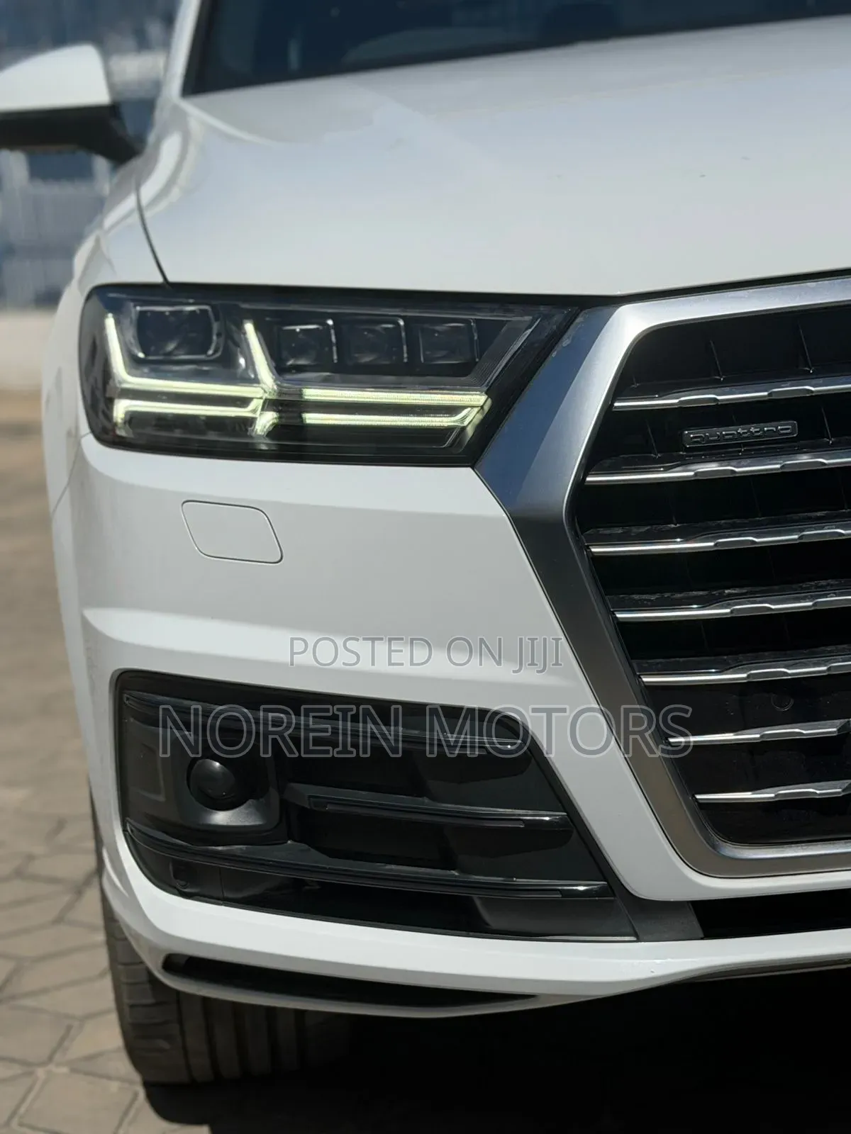 Audi Q7 2019 Off white