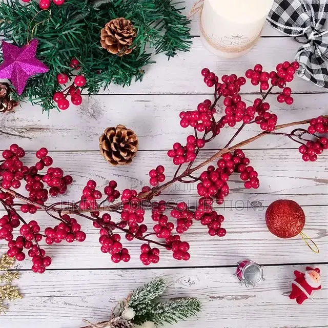 Artificial Red Berry Plants Christmas Garland