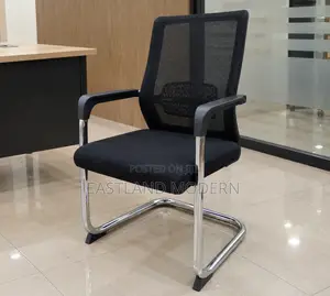 Mesh Visitor Office Chair – Black Reception & Conference Chair.