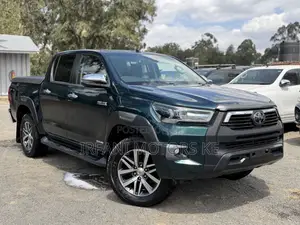 Toyota Hilux Revo Double Cab Deisel 2.4 AWD 2019 Green