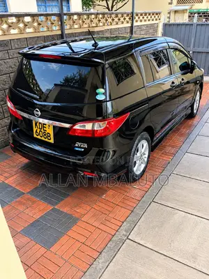 Nissan Serena 2014 Black