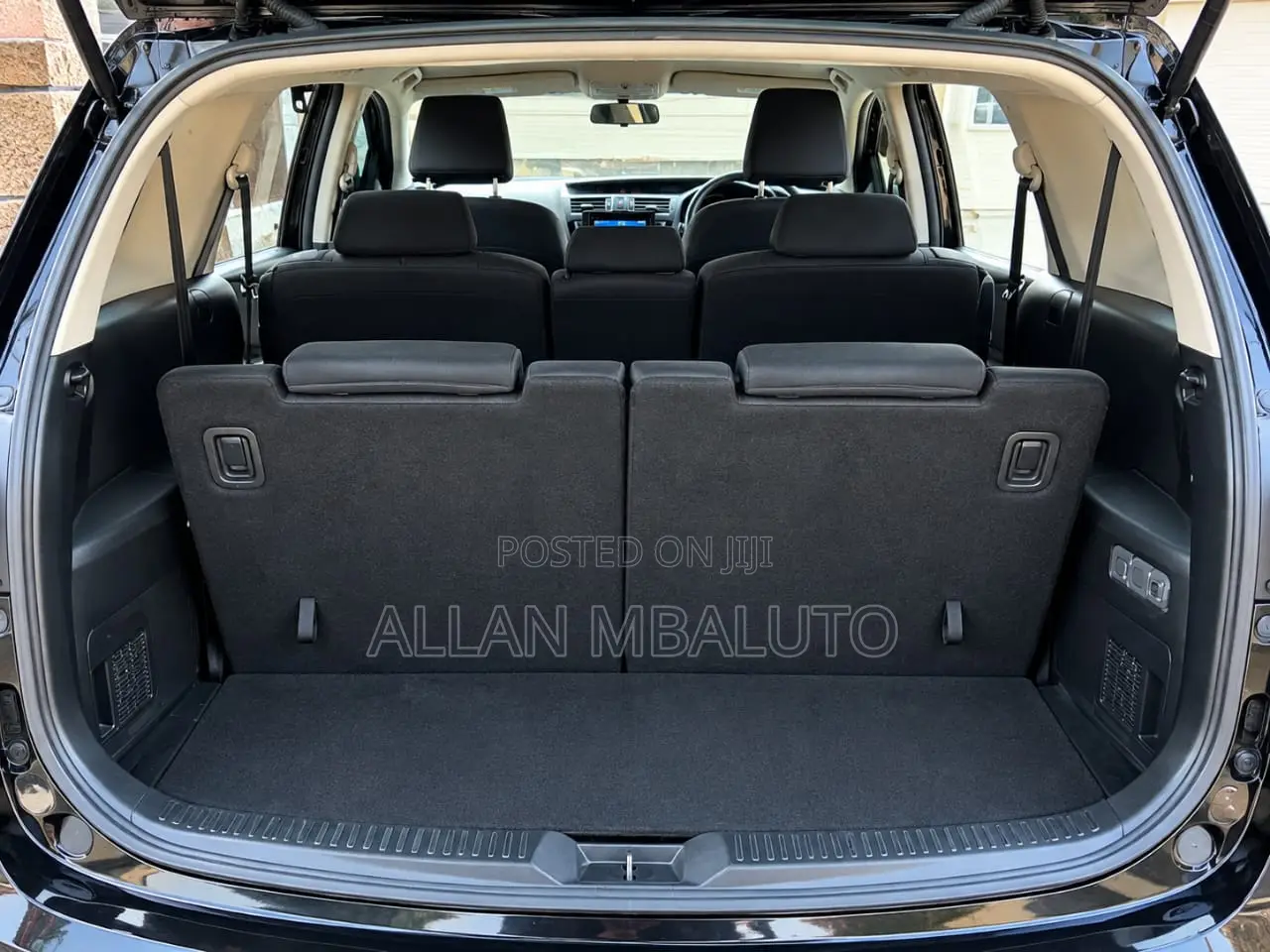 Nissan Serena 2014 Black