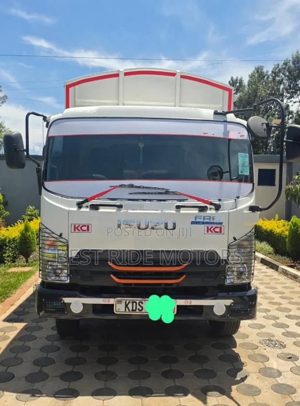 Isuzu FRR Bluepower Local 2024