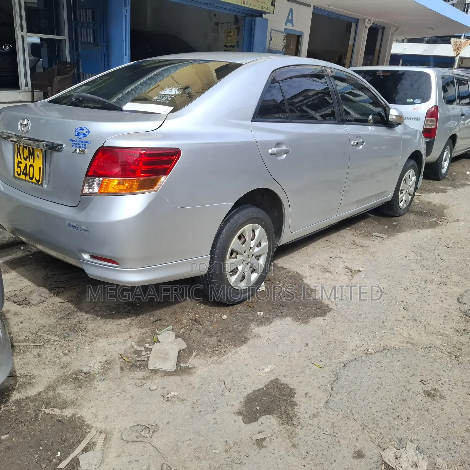 Toyota Allion 2011 Silver