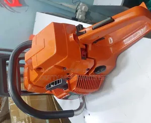 Verified Husqvarna Power Saw 272xp