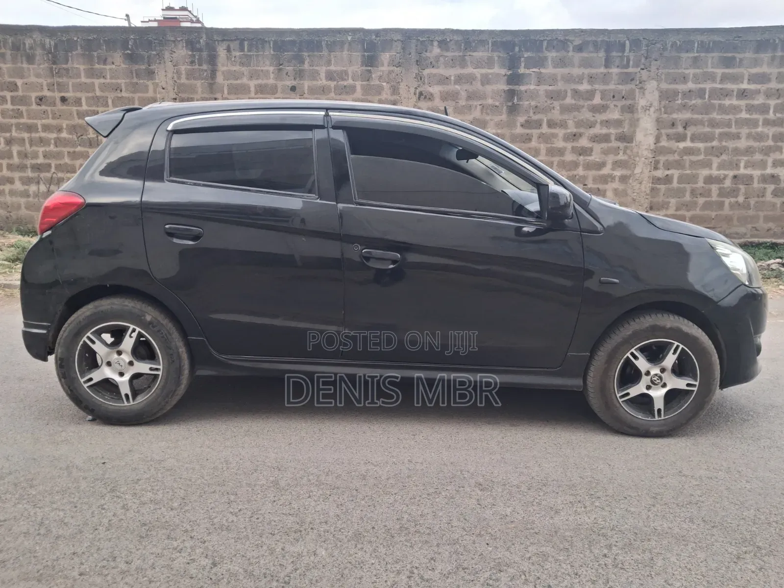 Mitsubishi Mirage 2015 Black