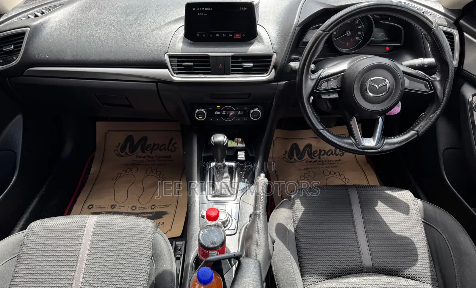Mazda Axela 2017 Off white