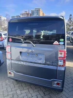 Daihatsu Wake 2019 Gray