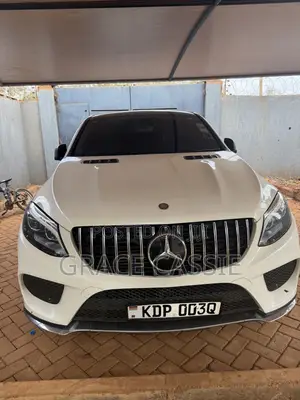 Mercedes-Benz GLE-Class GLE 350d 4MATIC 2017 White