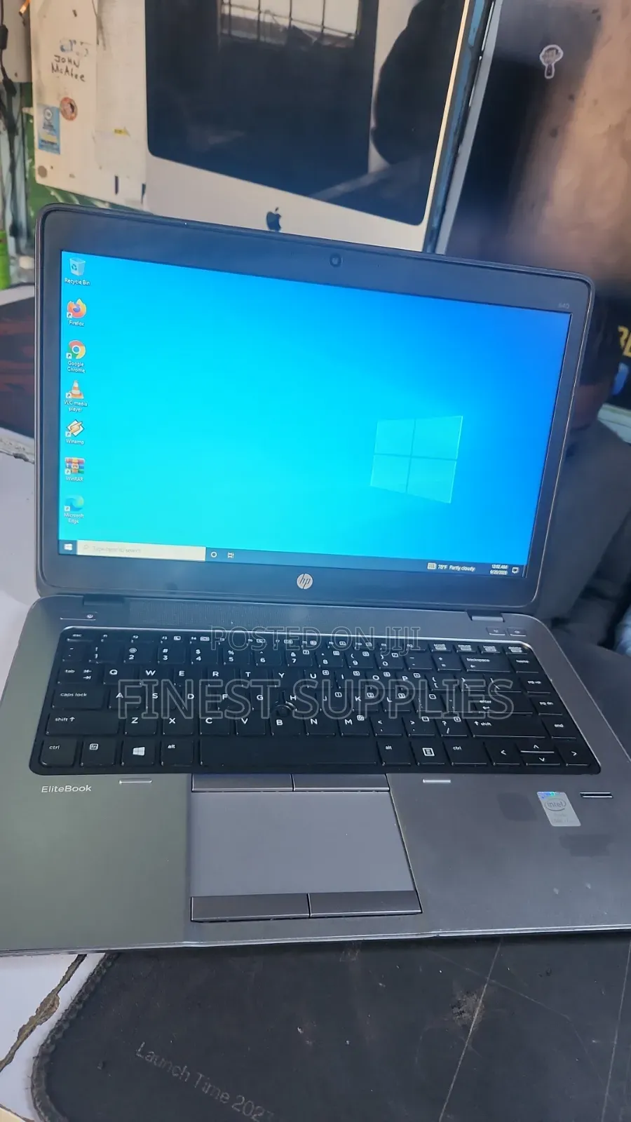 Laptop HP 14-ep0063 4GB Intel Pentium HDD 160GB