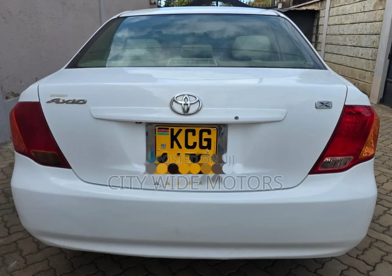 Toyota Axio 2008 White