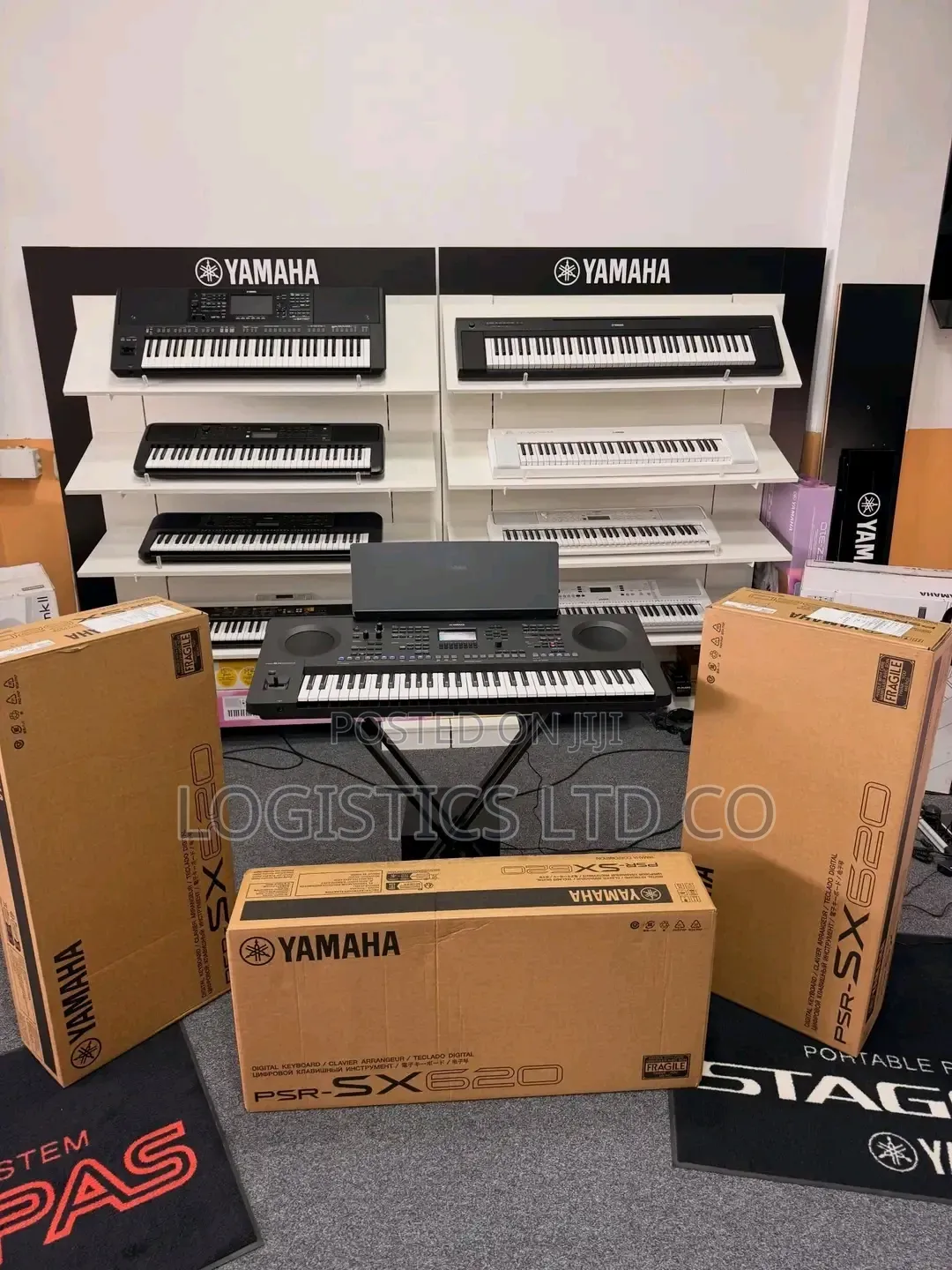 Yamaha PSR-SX620 Digital Workstation With 61 Keys